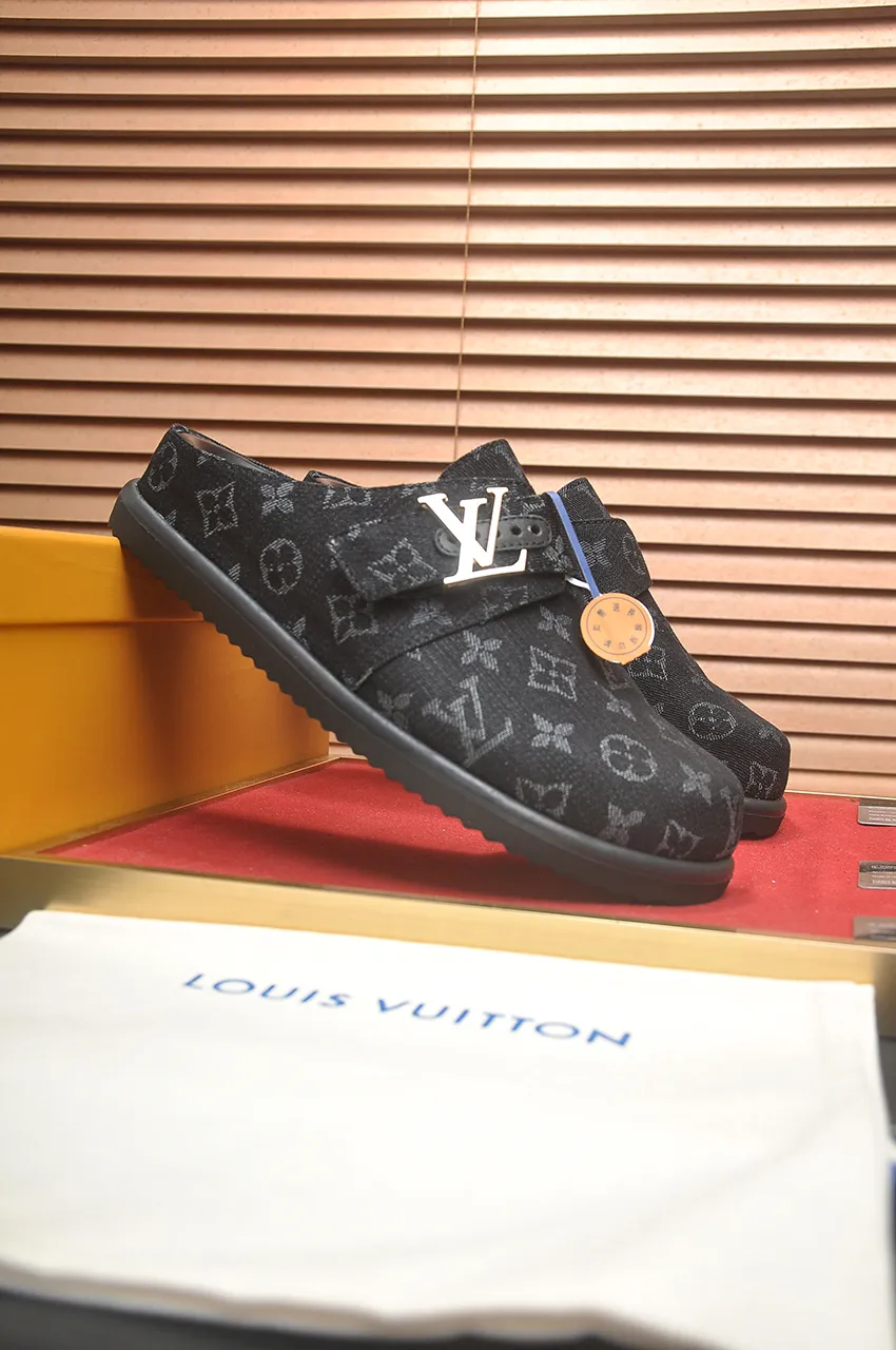 Men's men's shoes 💰520💶[LOUIS VUITTON] (cowhide lining) new style 🍀LV Louis Vuitton * - top version of LV classic semi-slip trendy shoes! Made of imported original cow suede cowhide, with a first layer of comfortable cowhide lining inside! Original wear-resistant rubber outsole! High quality products! Code number 38-45 (45 customized)